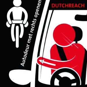 sticker Dutchreach, altijd met rechts de bestuurdersdeur openen